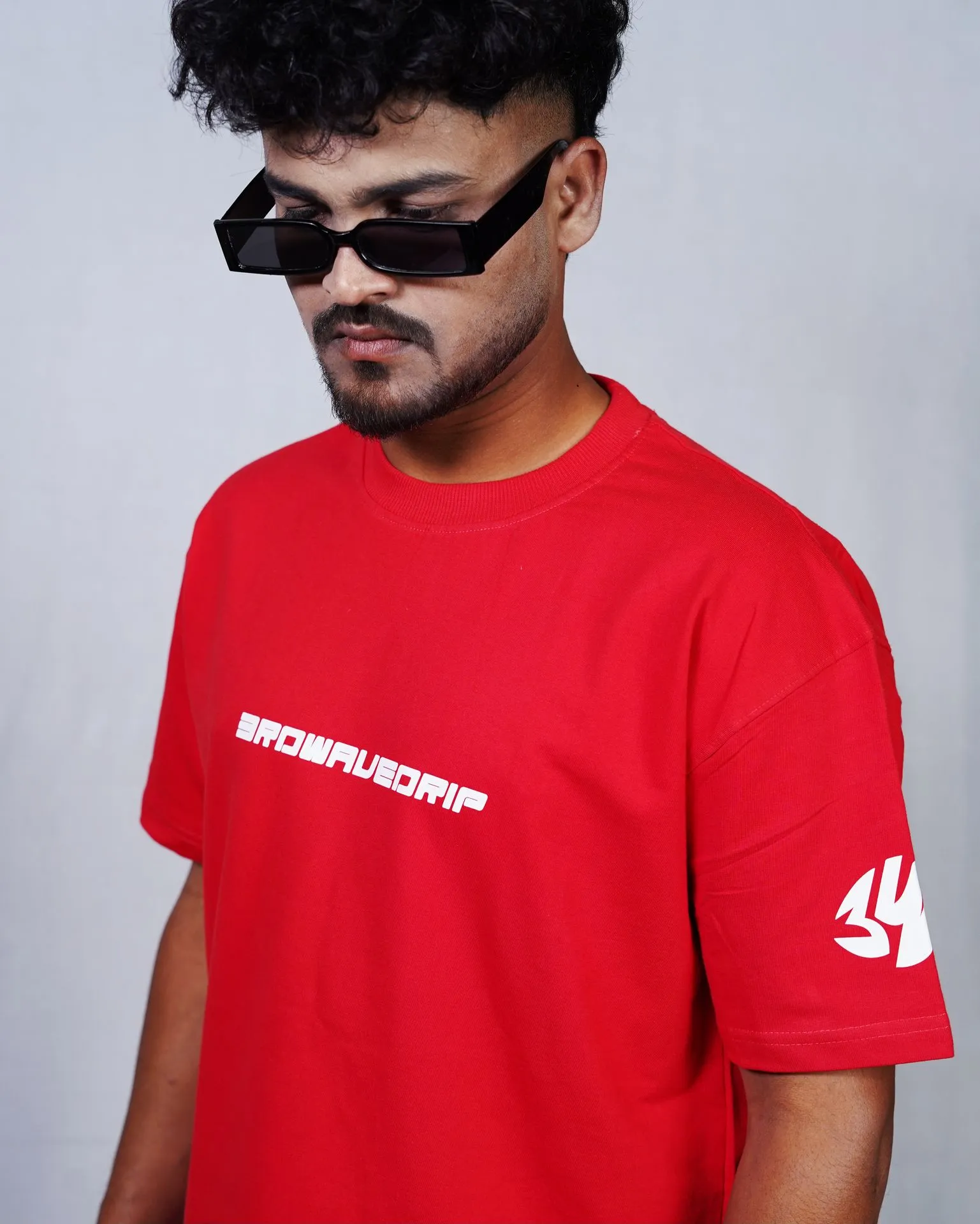 OVERSIZED RED BANDANA TEE